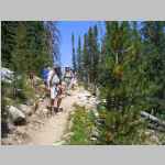 on the trail between Photographer's Point and Ekiund Lake
